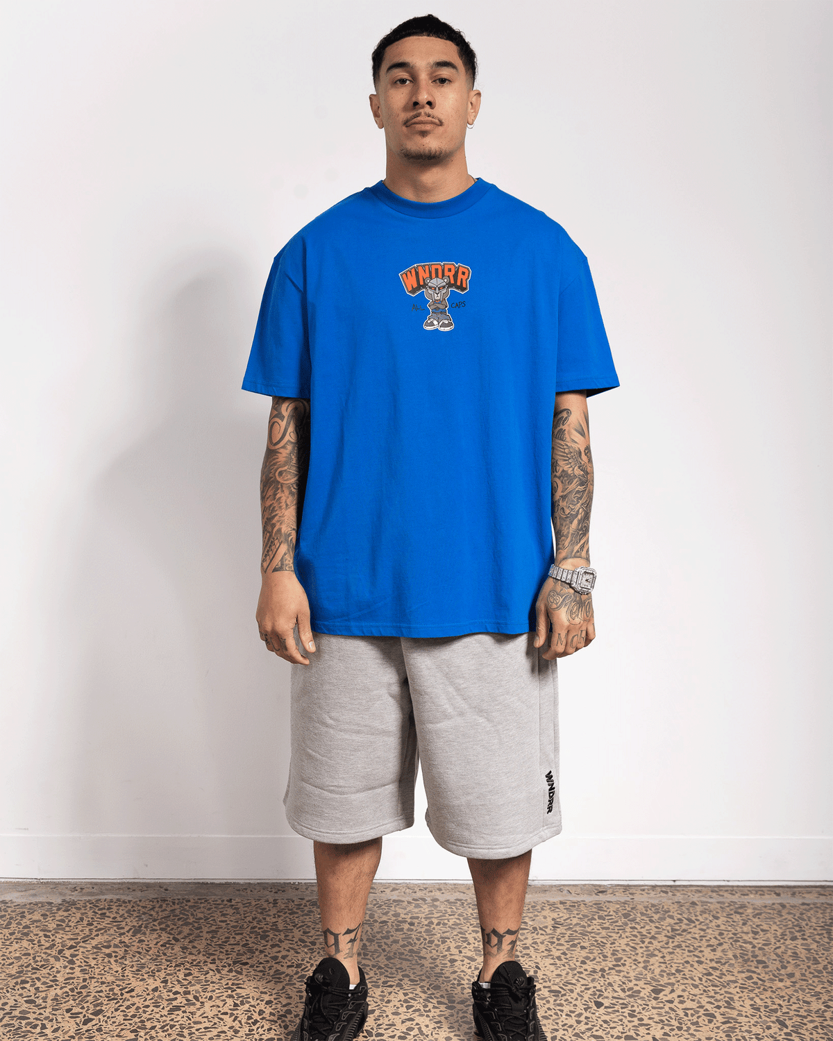 Model 182cm / Size L