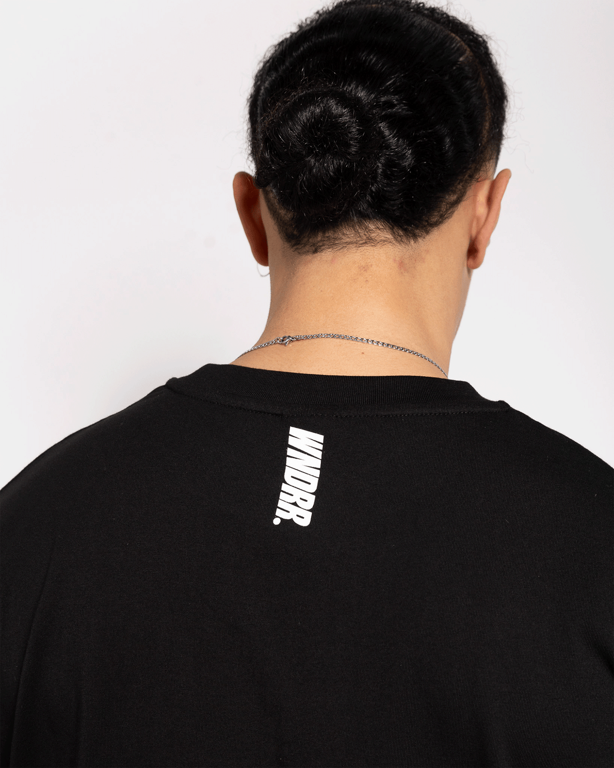 Model 182cm / Size L
