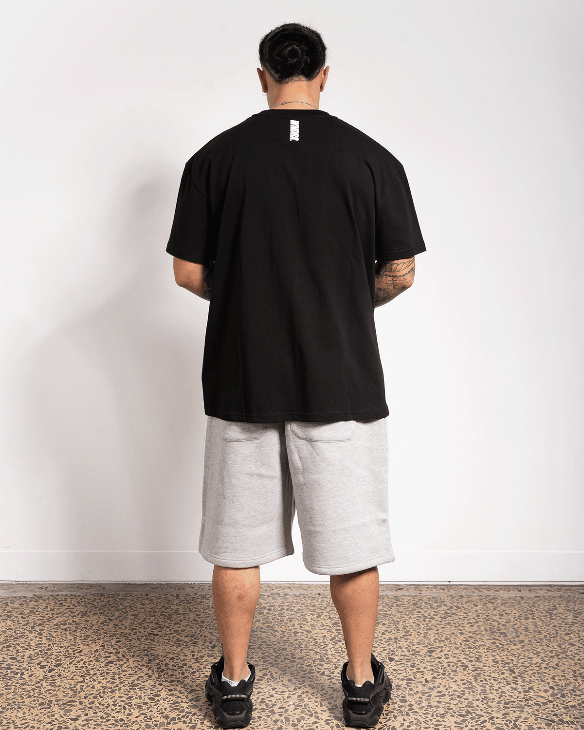 Model 182cm / Size L