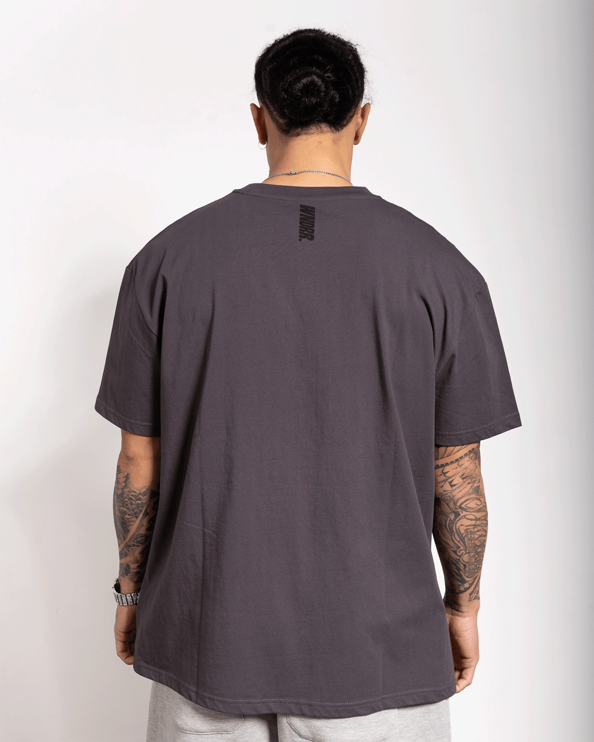 Model 182cm / Size L