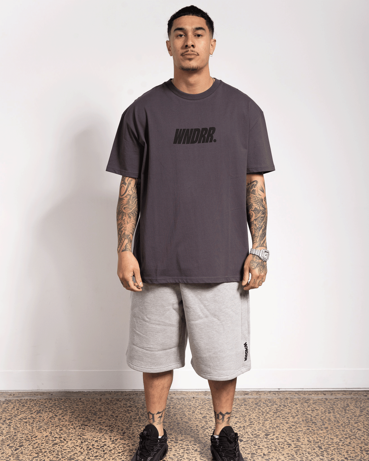 Model 182cm / Size L