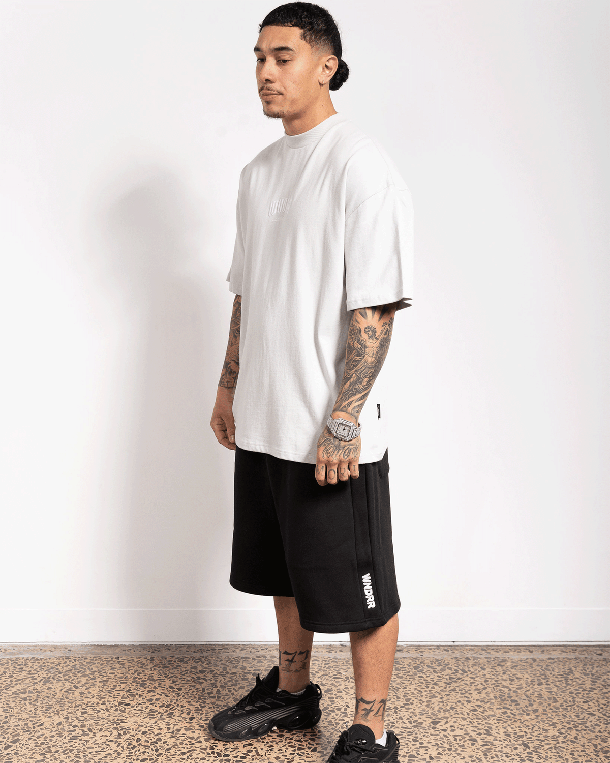 Model 182cm / Size L