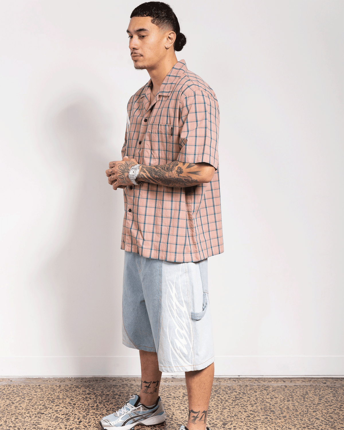 Model 182cm / Size L