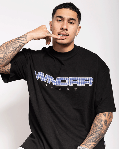 Model 182cm / Size L