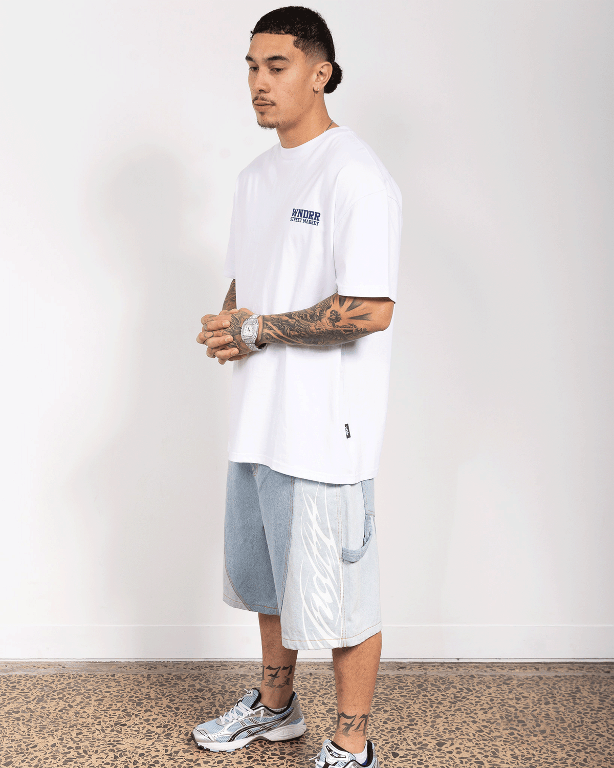 Model 182cm / Size L