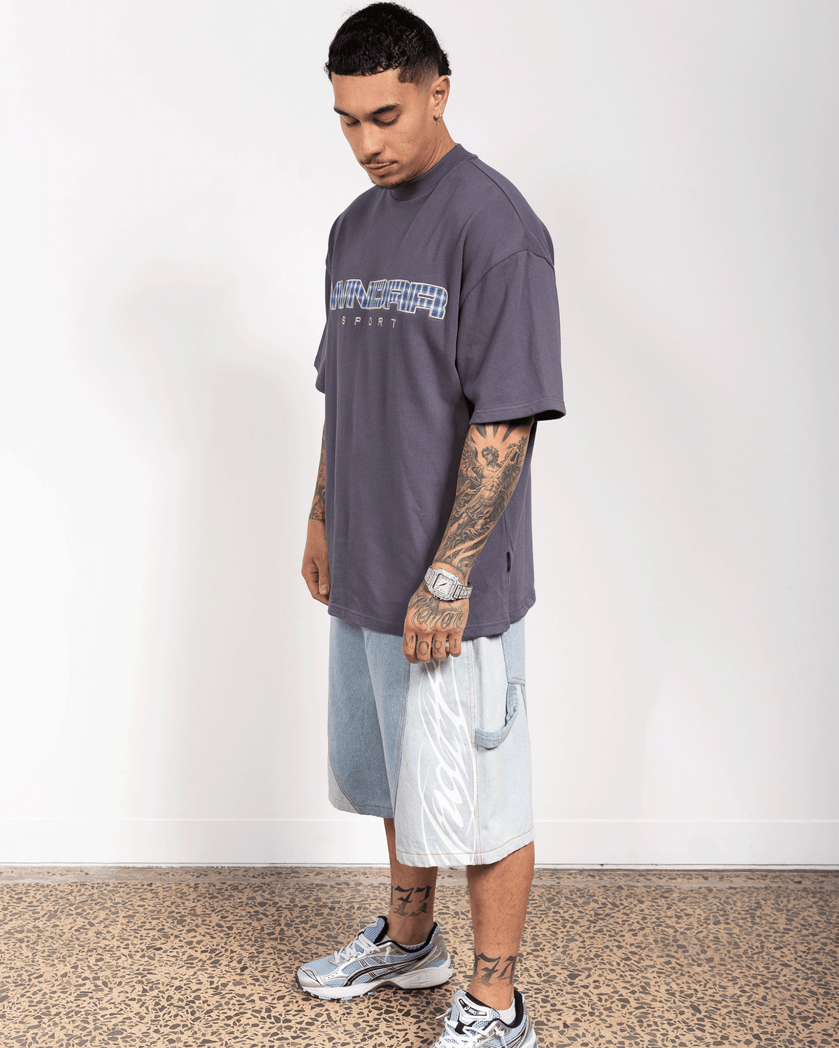 Model 182cm / Size L