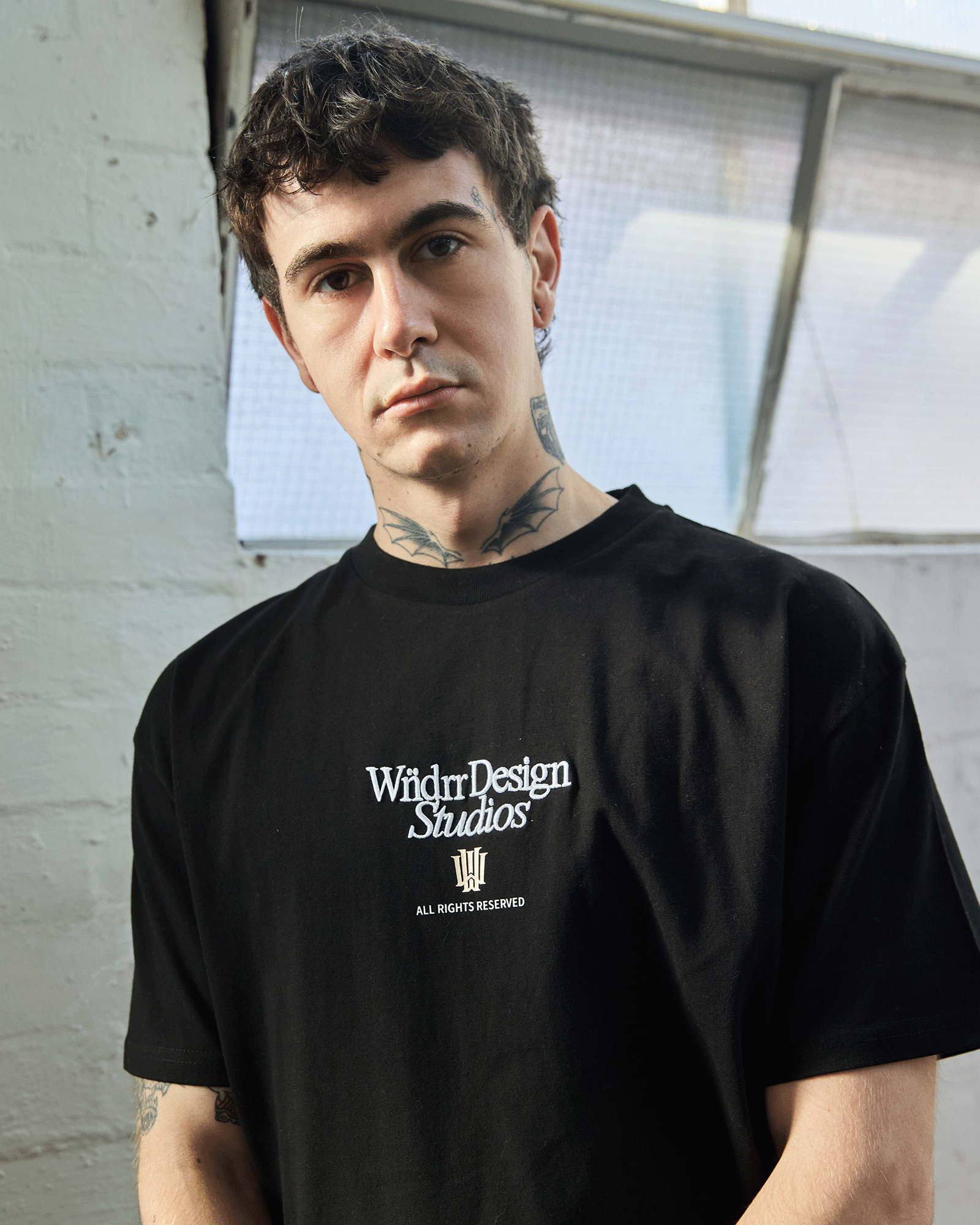 ATELIER BOX FIT TEE - BLACK
