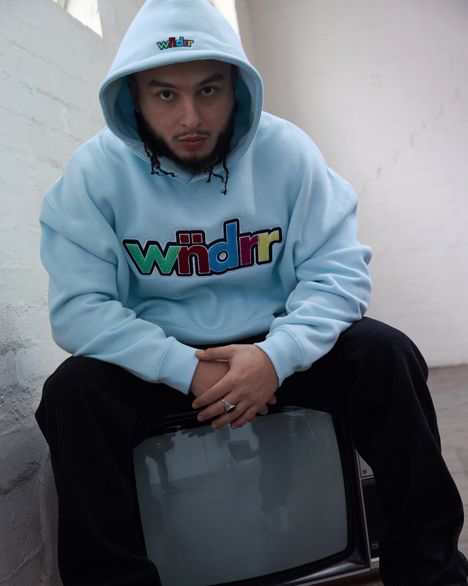 TINT HOOD SWEAT - BABY BLUE