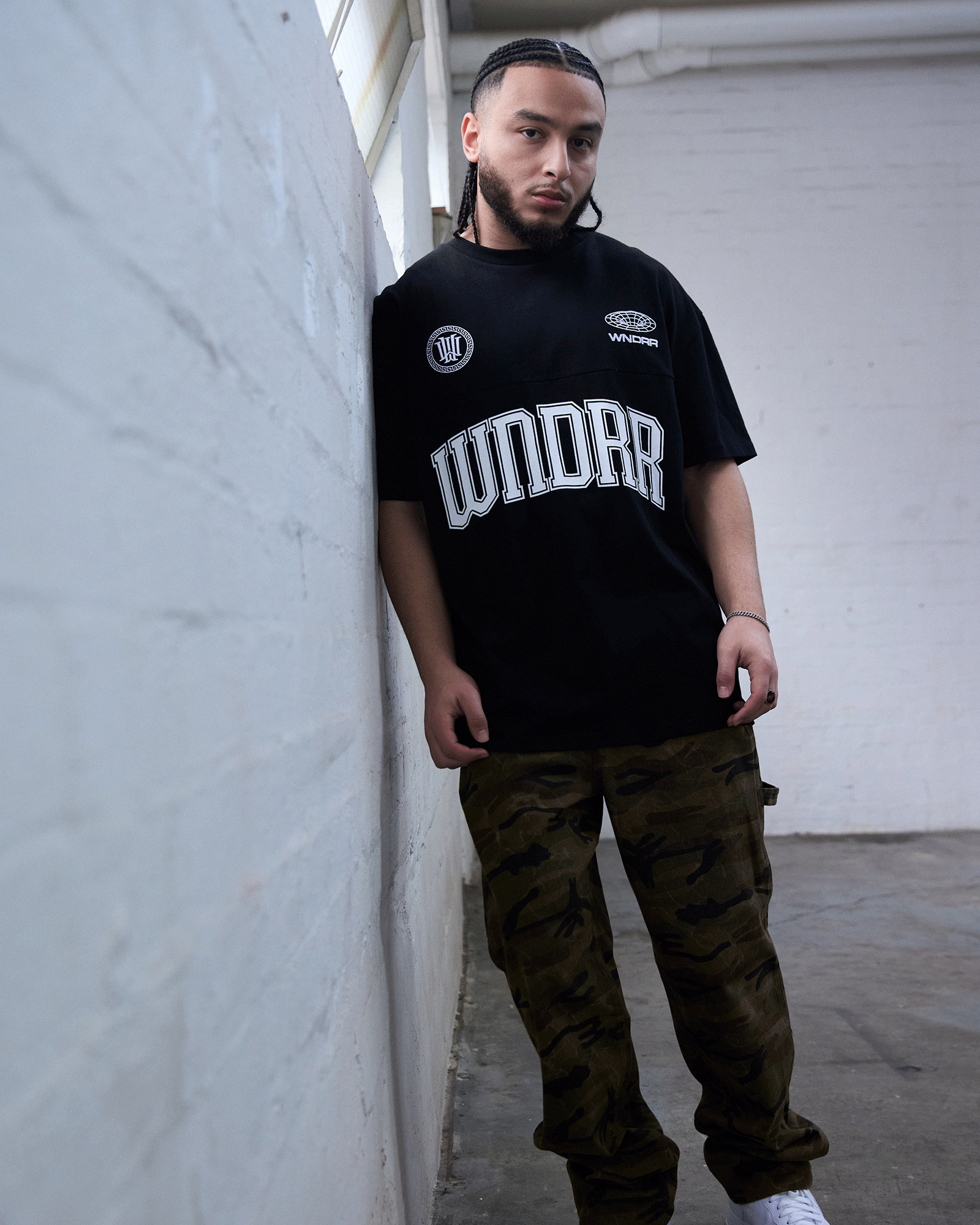 POSSESSION BOX FIT TEE - BLACK