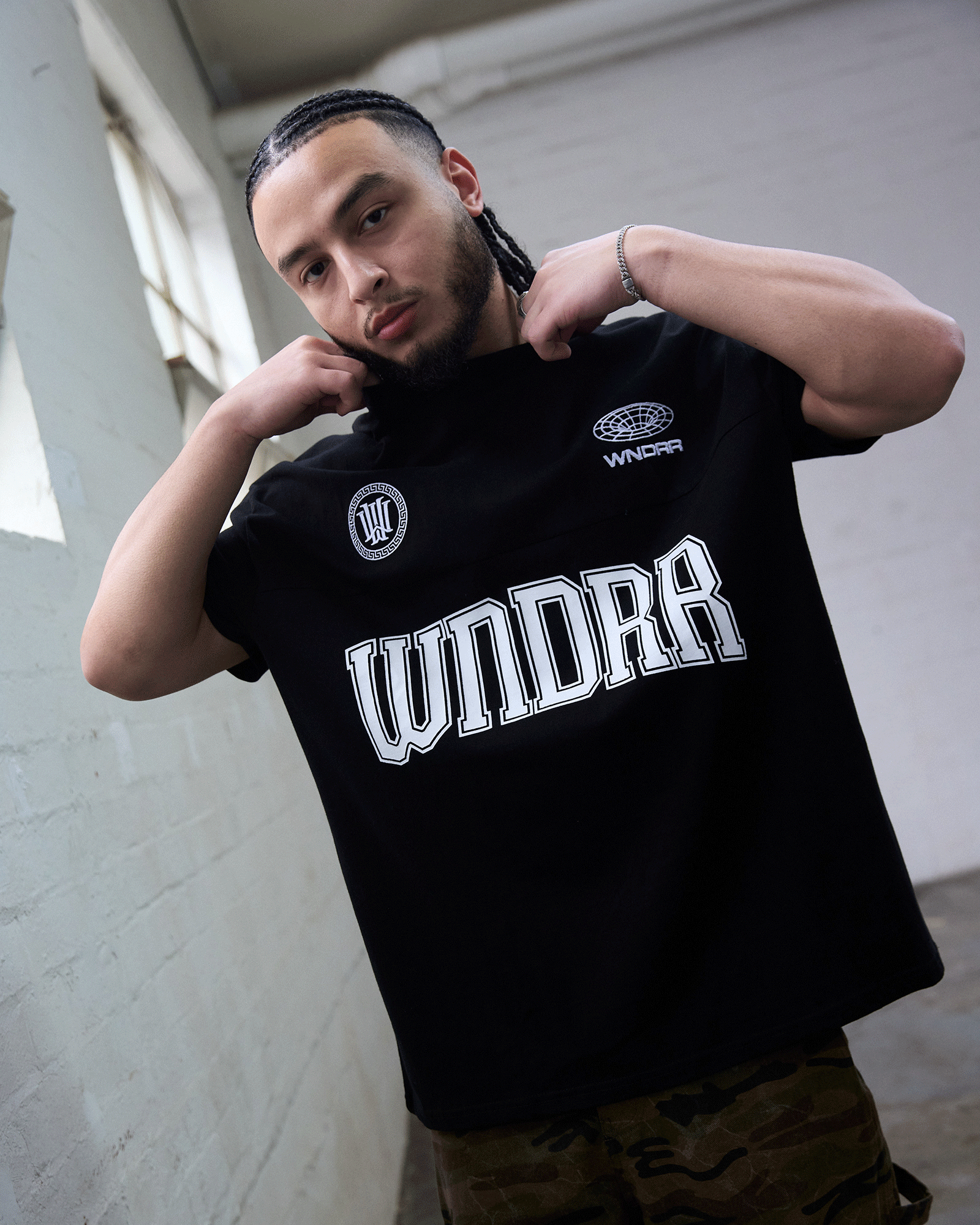 POSSESSION BOX FIT TEE - BLACK
