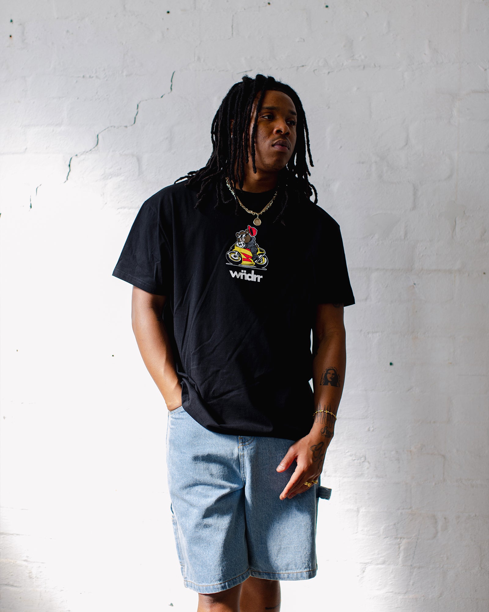 BIKER BOX FIT TEE - BLACK