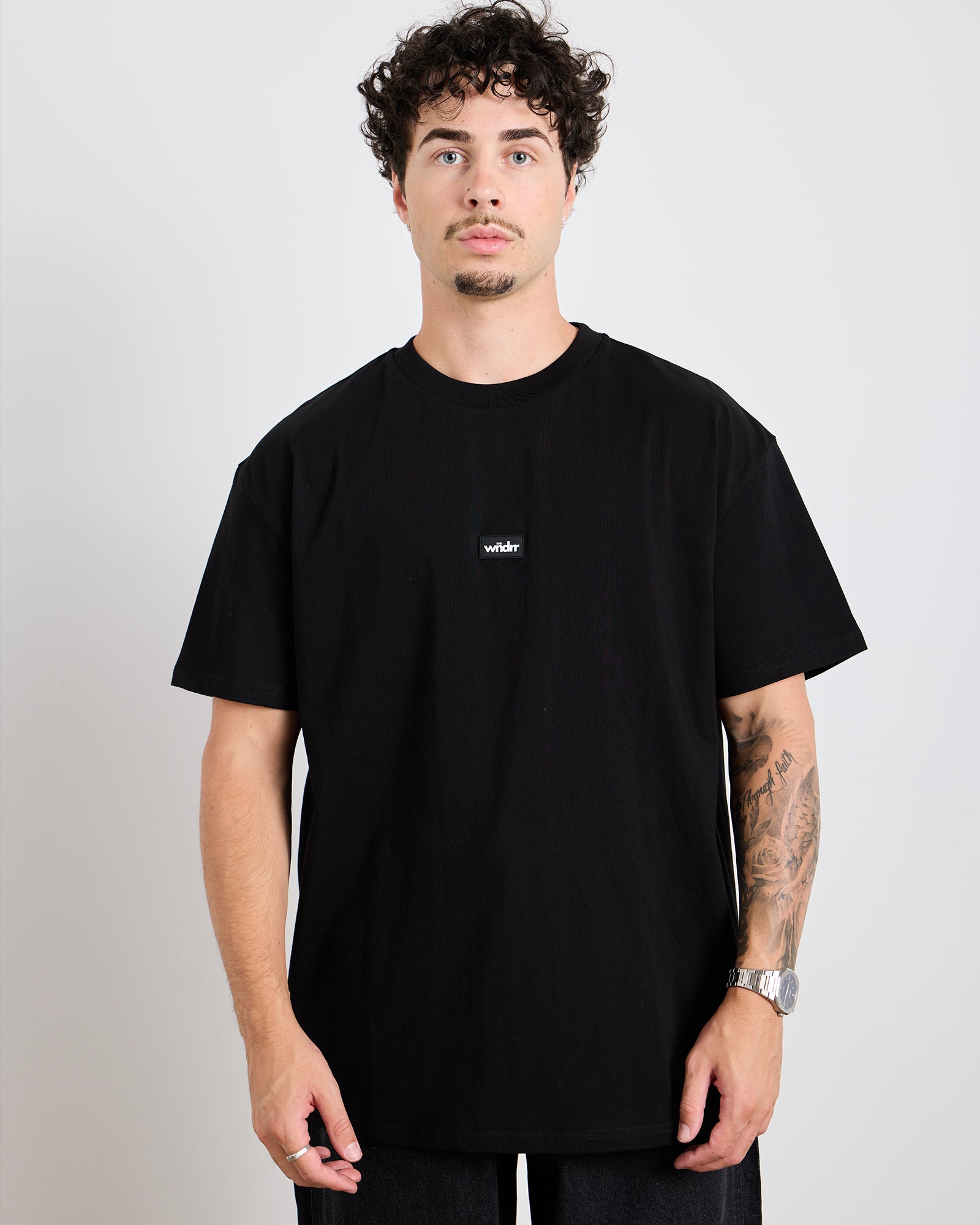 SOHO CLUB TEE - BLACK