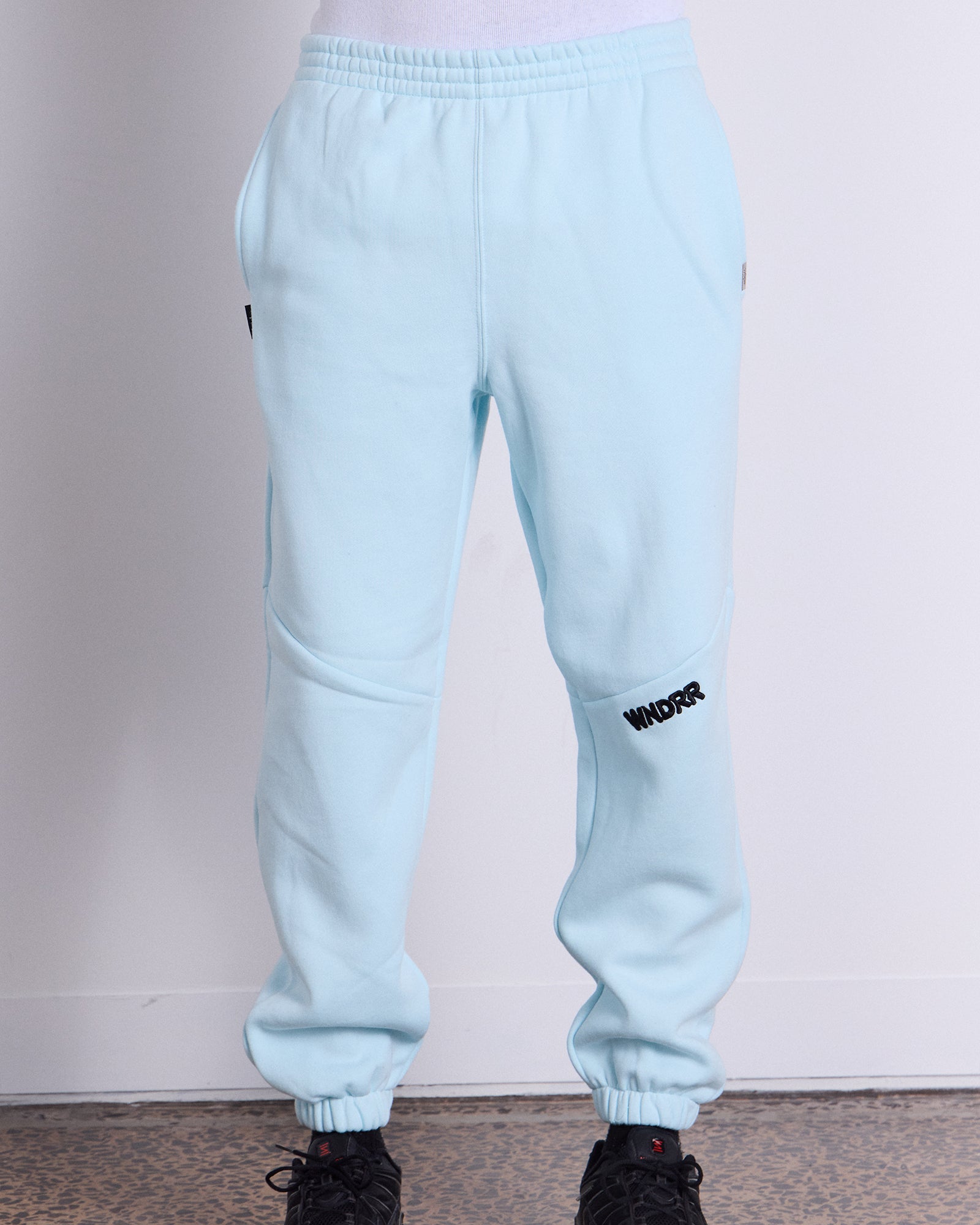 HALO BAGGY TRACKPANT - BABY BLUE