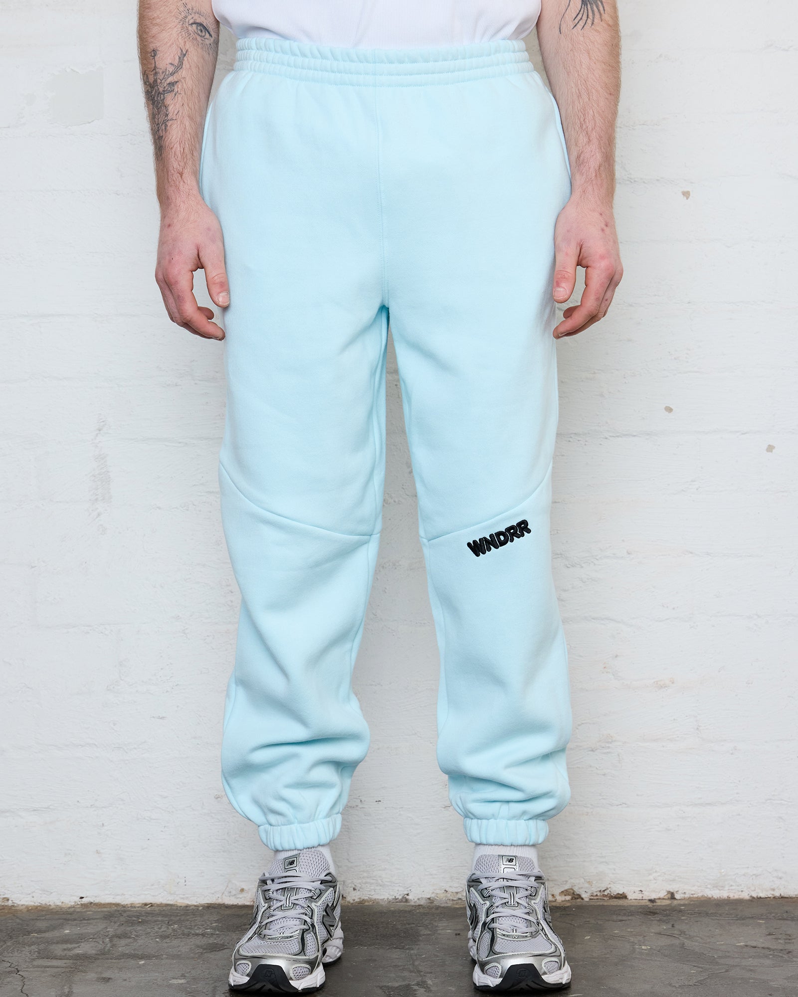HALO BAGGY TRACKPANT - BABY BLUE