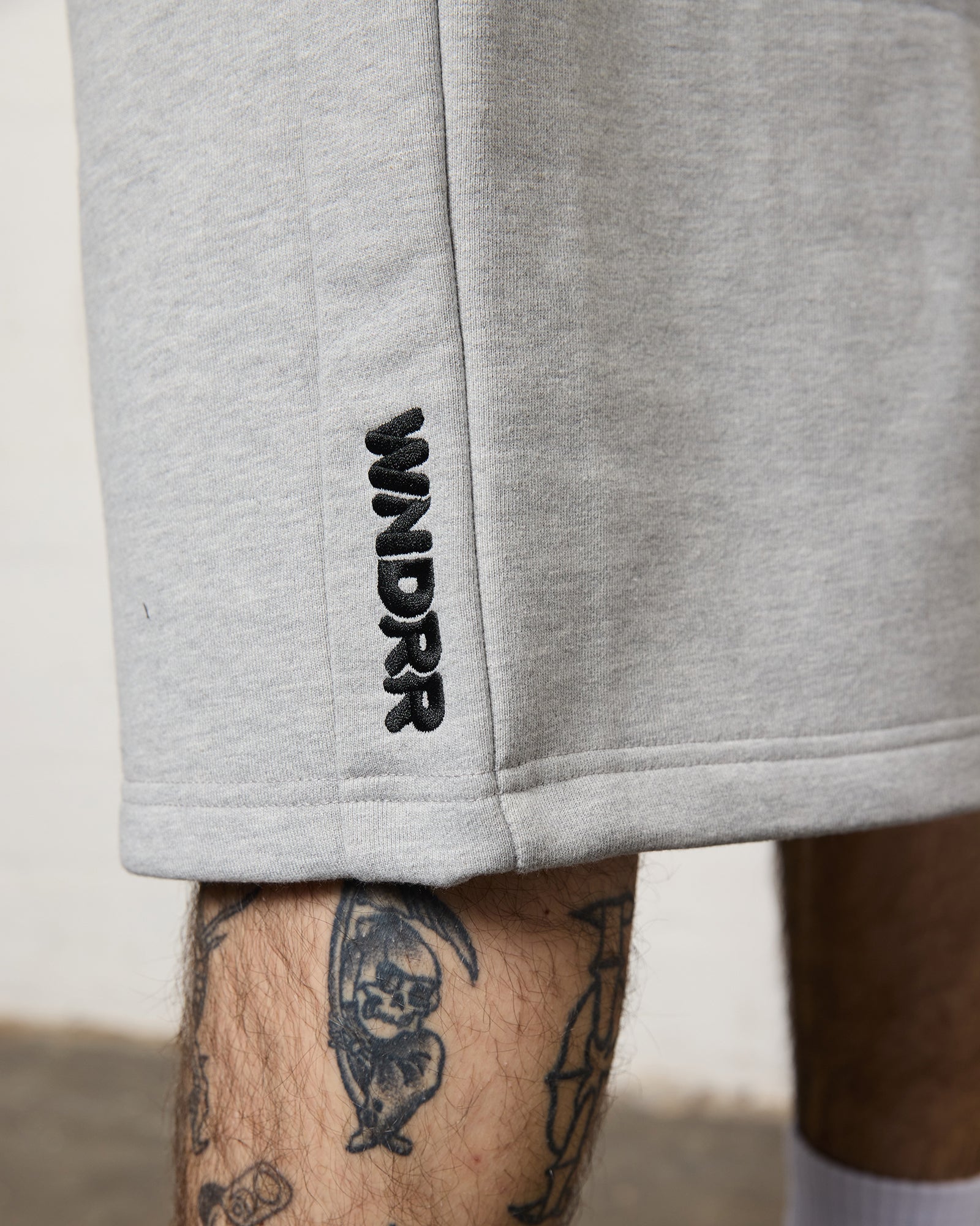 HALO TRACKSHORT - GREY MARLE