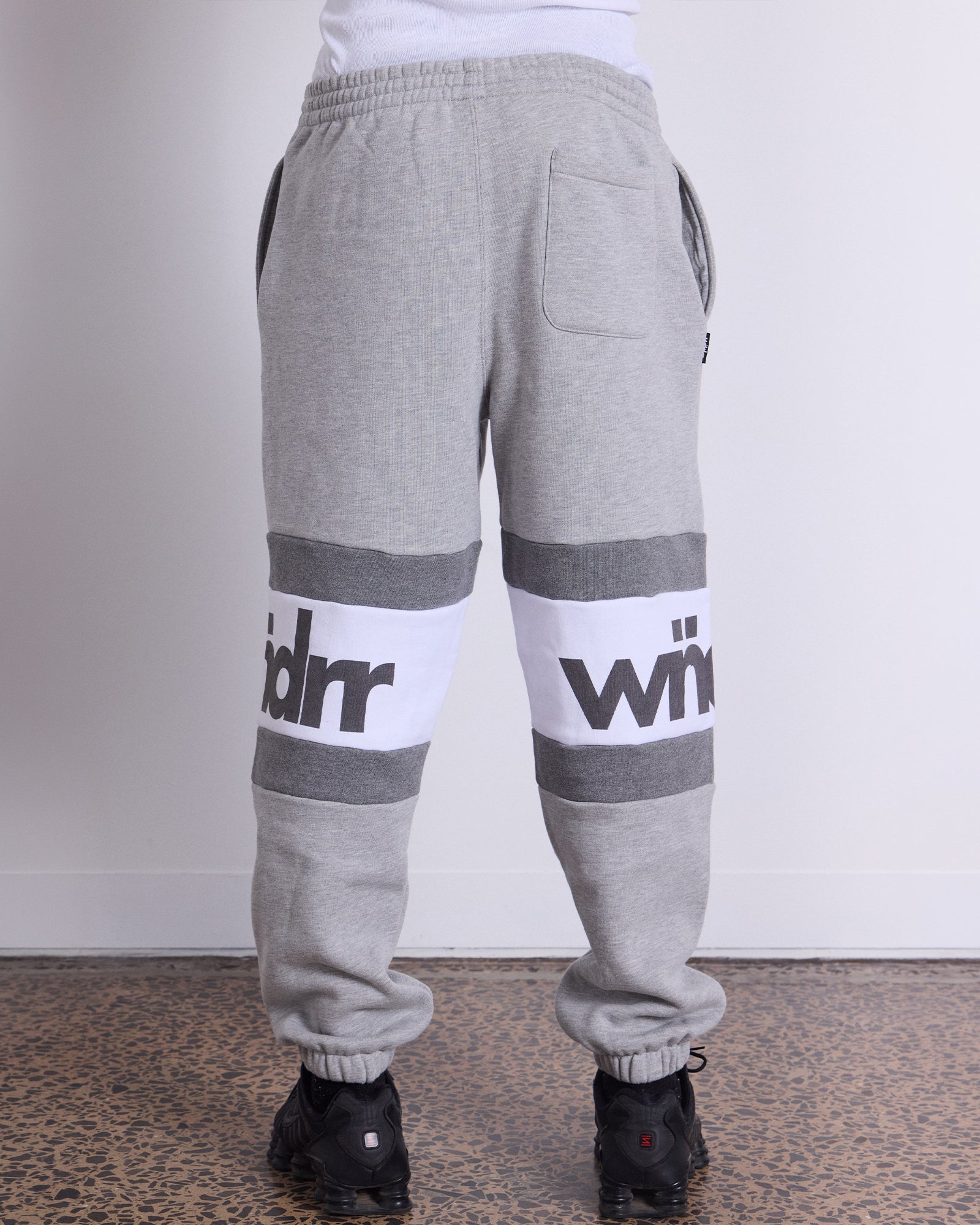 JUNCTION BAGGY TRACKPANT - GREY MARLE
