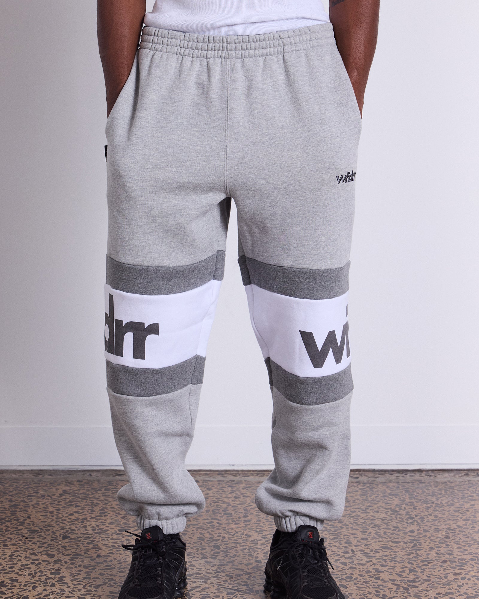 JUNCTION BAGGY TRACKPANT - GREY MARLE