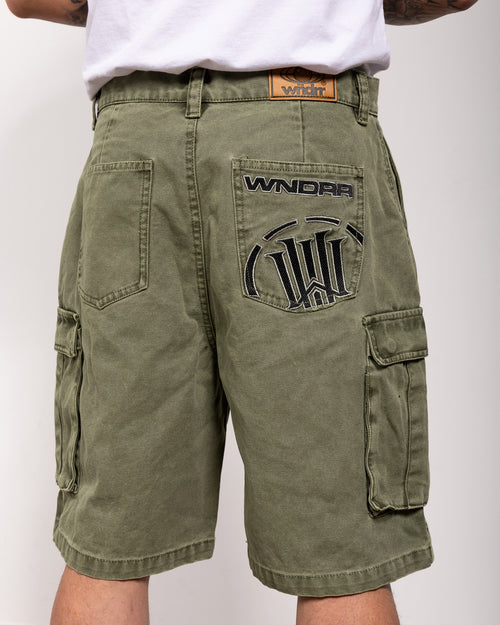 Model 182cm / Size 34
