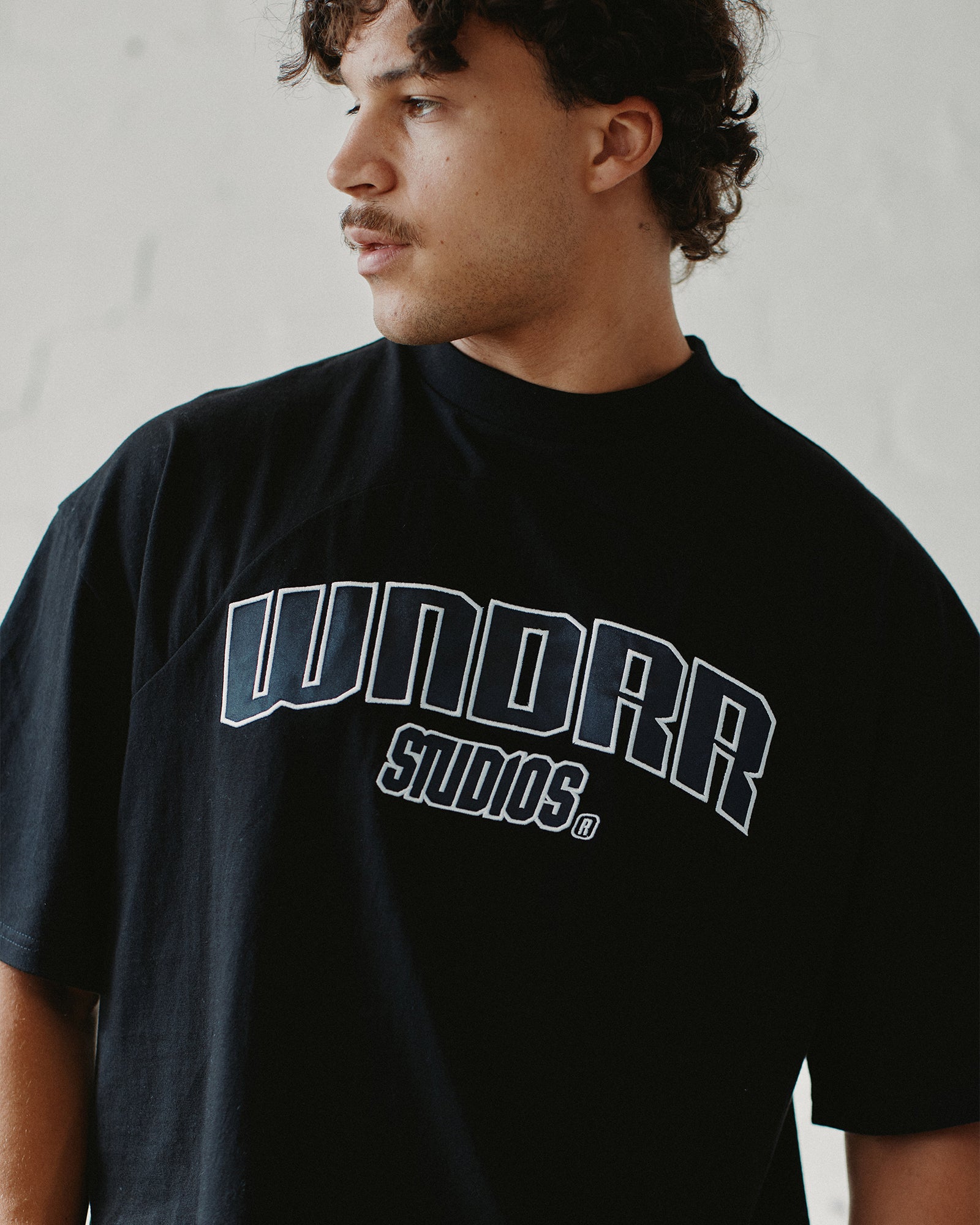 LIMITZ PANEL CLUB TEE - BLACK