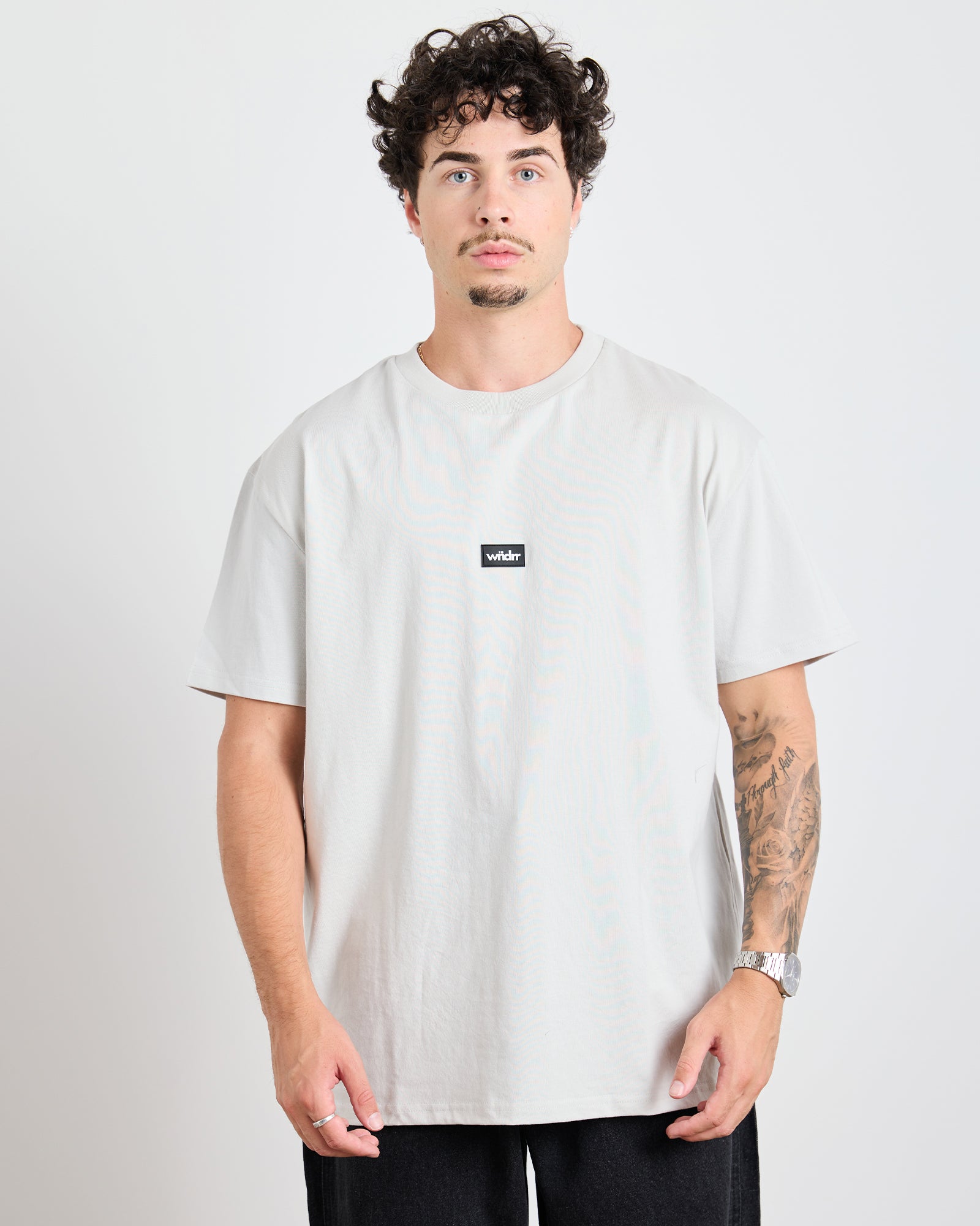 SOHO CLUB TEE - OYSTER