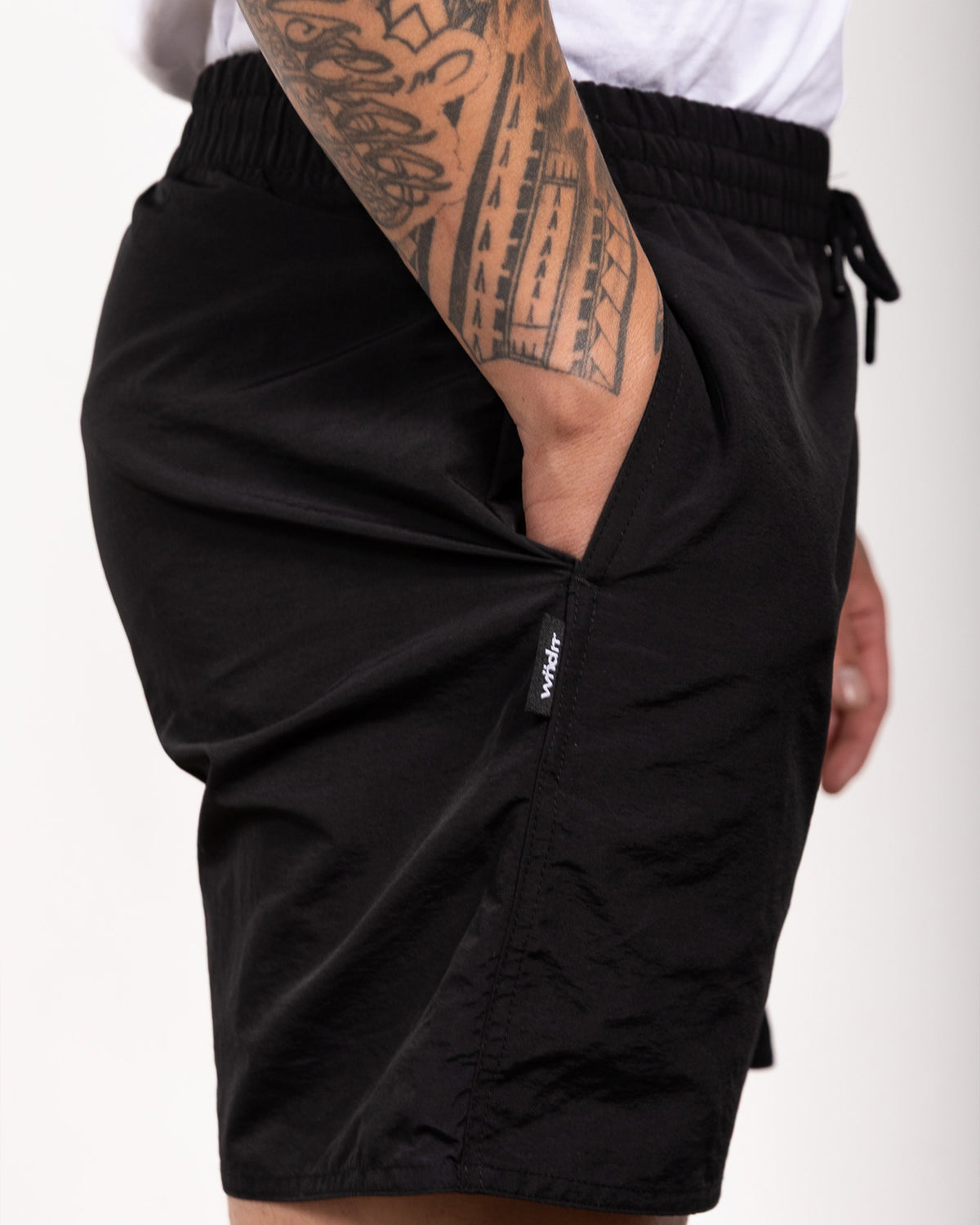 Model 182cm / Size M
