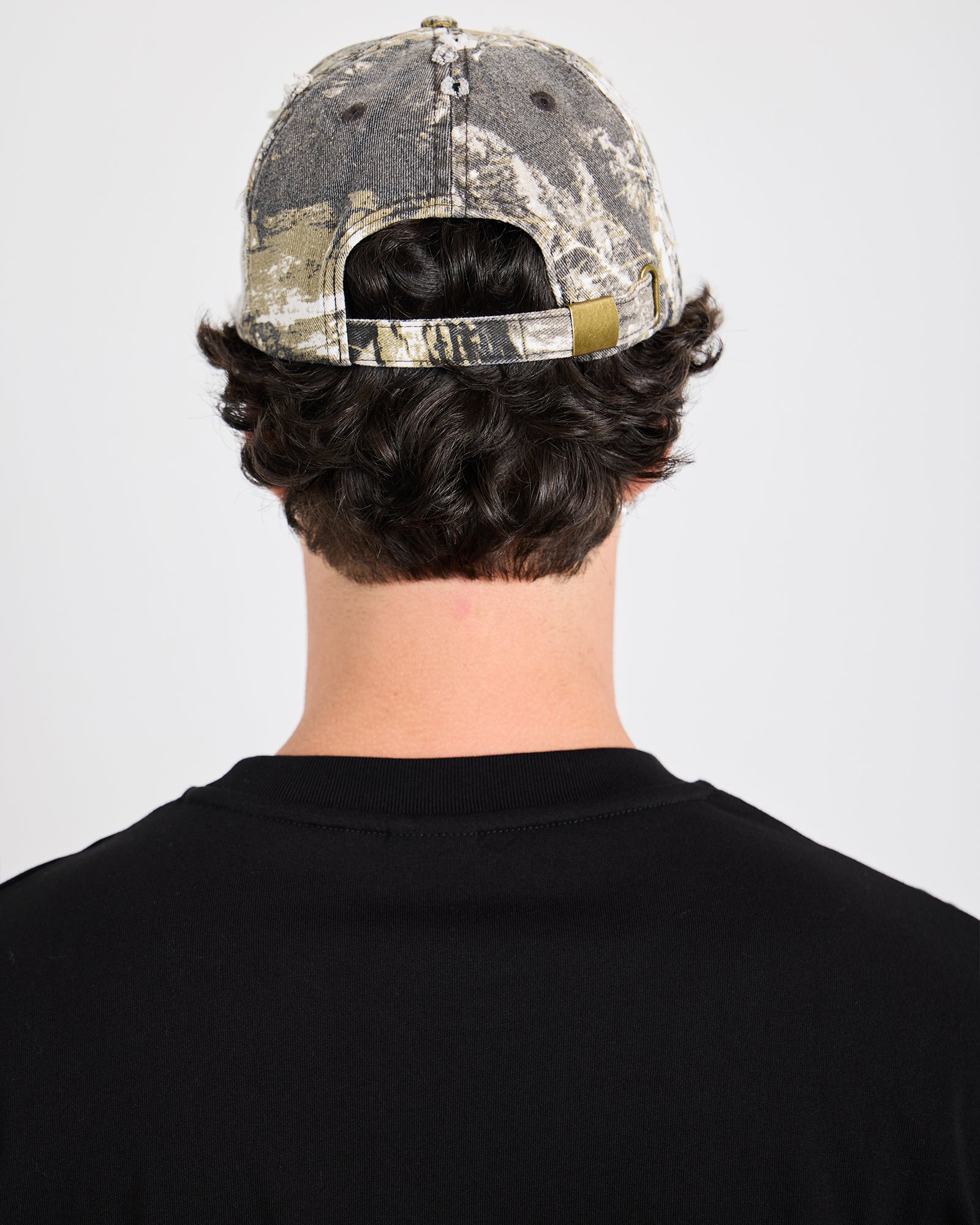 STXR DISTRESSED CAP - CAMO