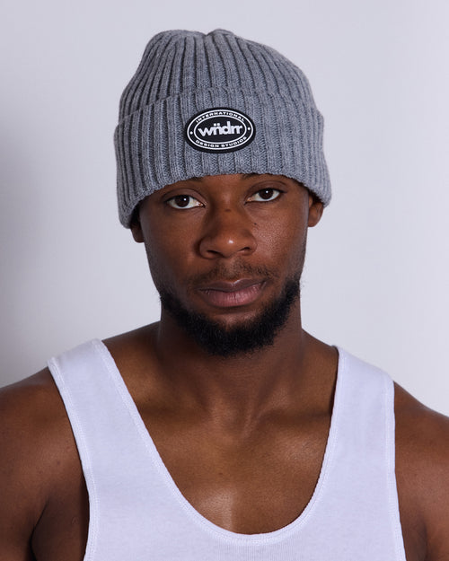 TOKEN BEANIE - GREY