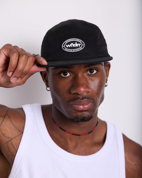 TOKEN 5 PANEL CAP - BLACK