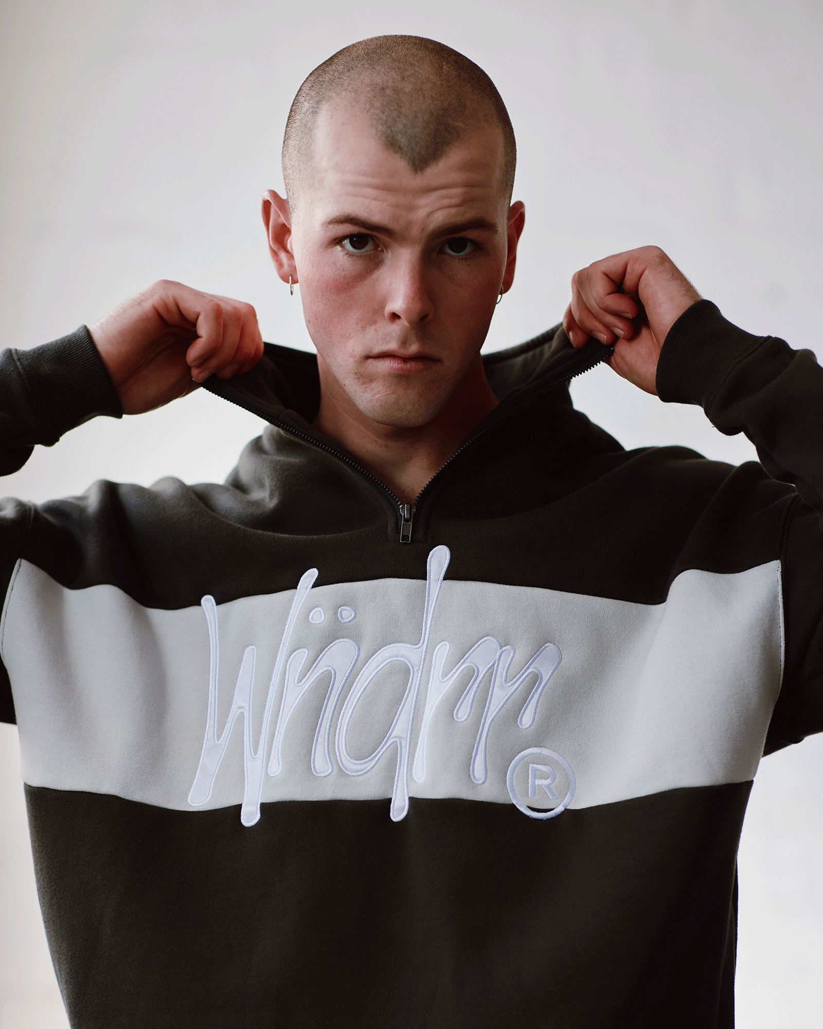 STARTER PANEL 1/4 ZIP SWEAT - INK