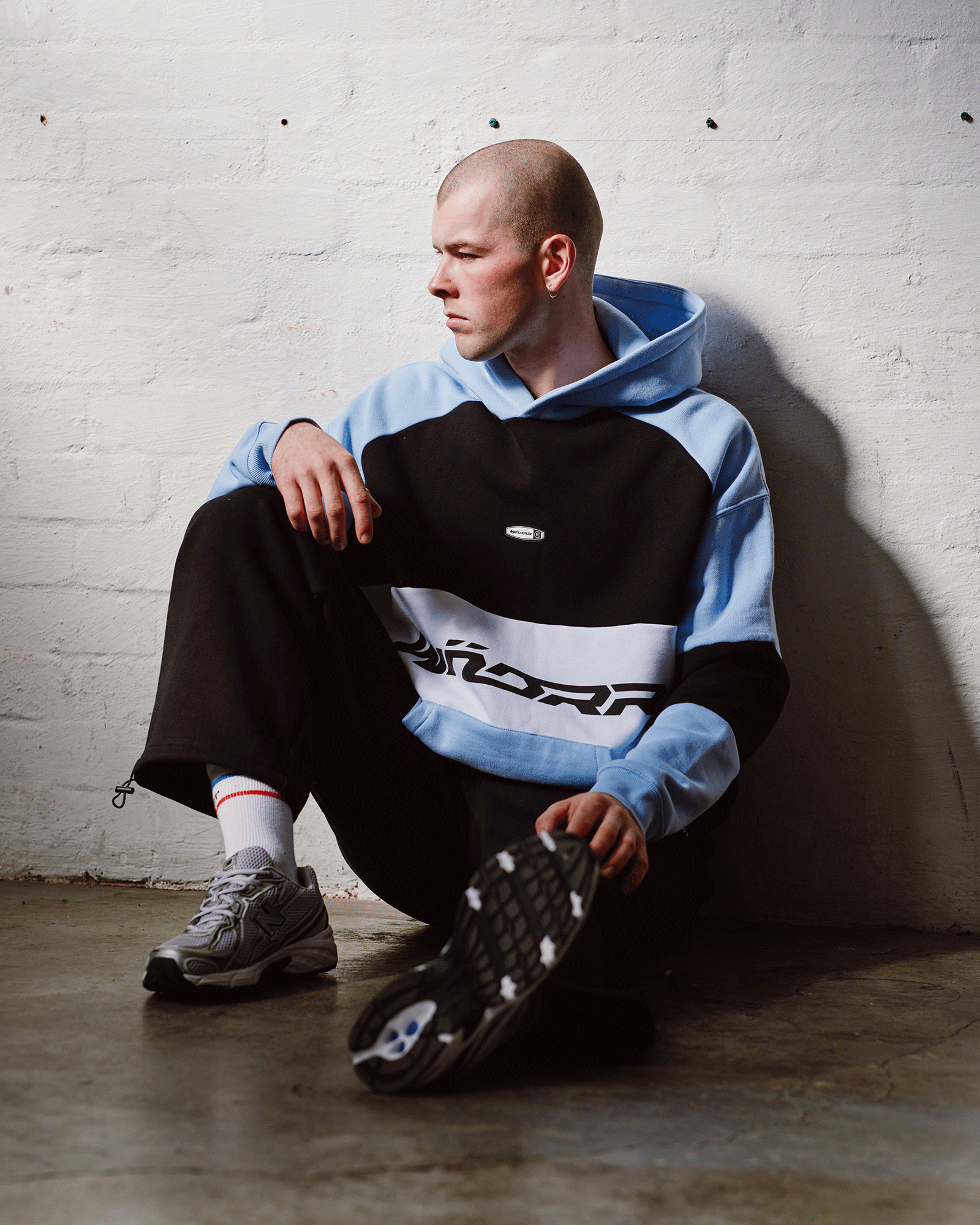 COMBINE PANEL HOOD SWEAT - BLACK/AIR BLUE