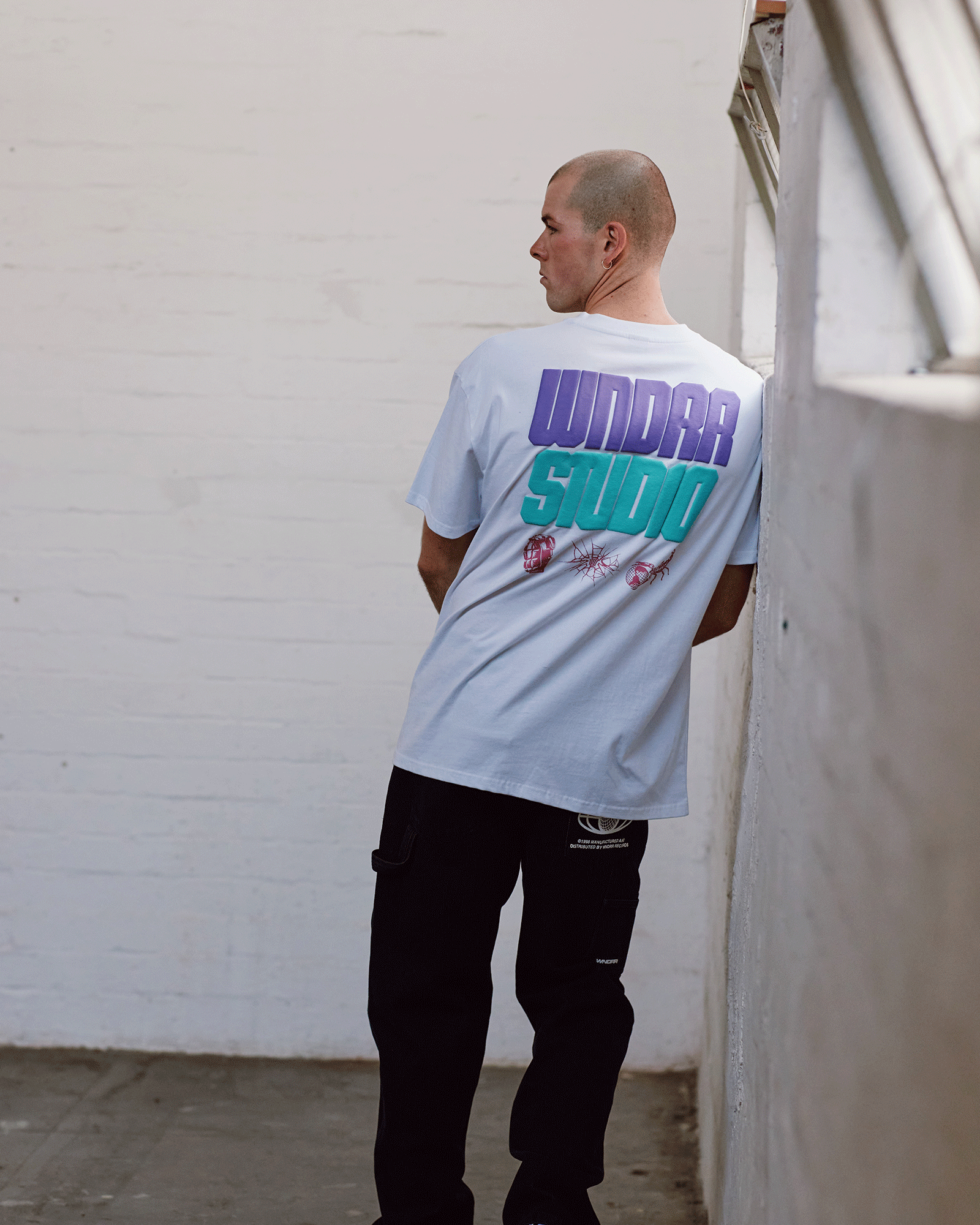 OPPONENT BOX FIT TEE - WHITE