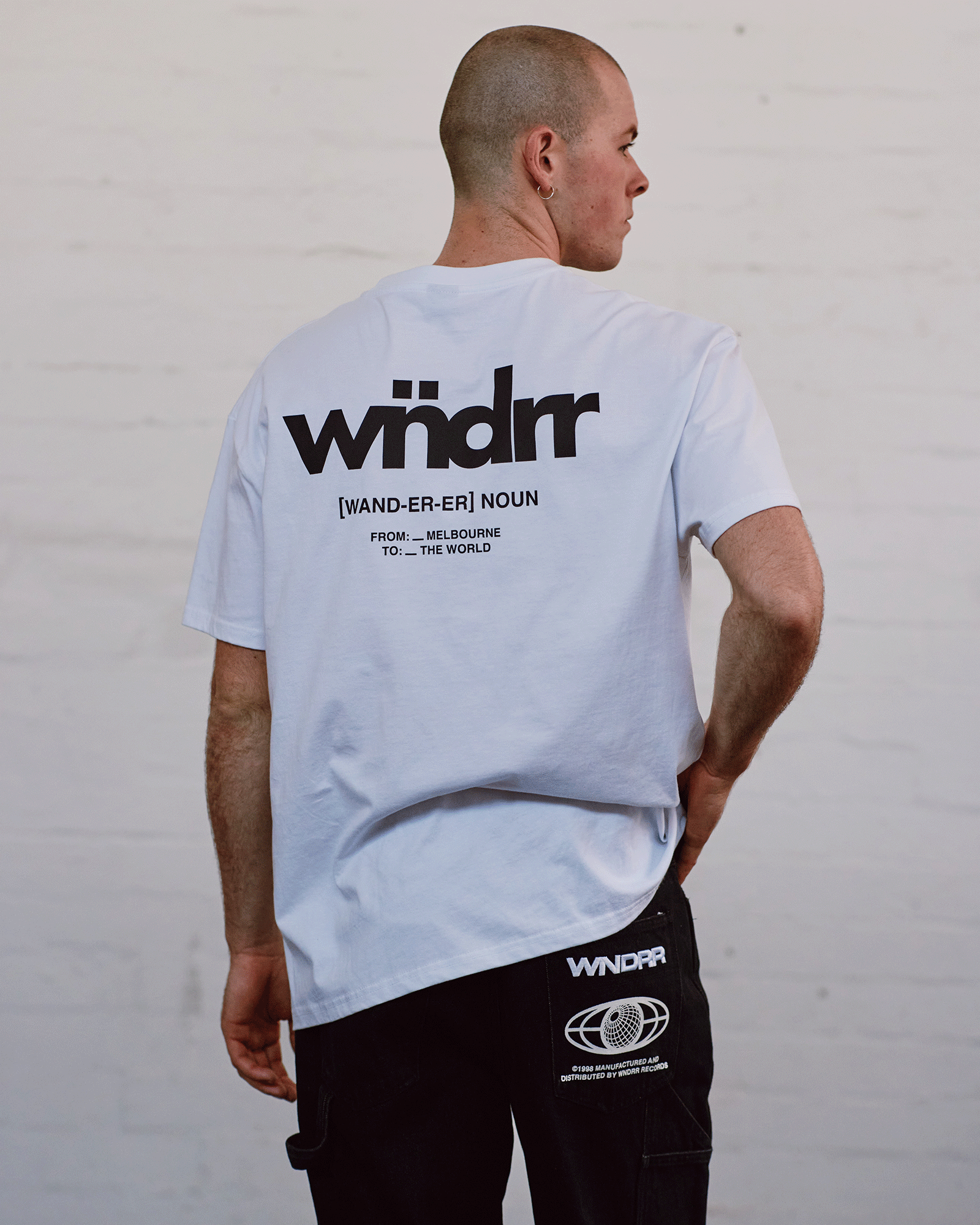 THE WORLD BOX FIT TEE - WHITE